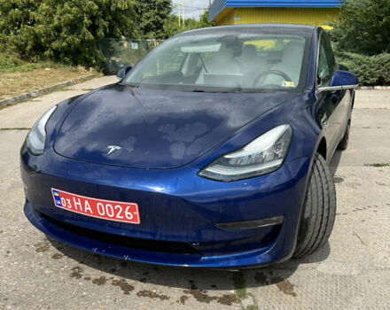 Синий Тесла Модель 3, объемом двигателя 0 л и пробегом 180 тыс. км за 15700 $, фото 1 на Automoto.ua