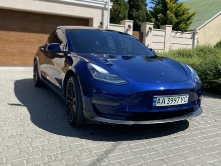Тесла Модель 3 2018 в Одессе на Automoto.ua Синий Тесла Модель 3, объемом двигателя 0 л и пробегом 250 тыс. км за 18500 $, фото 1 на Automoto.ua