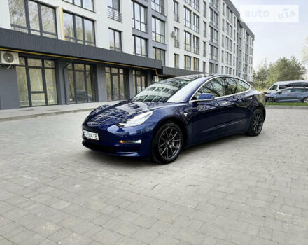 Синий Тесла Модель 3, объемом двигателя 0 л и пробегом 149 тыс. км за 17990 $, фото 1 на Automoto.ua