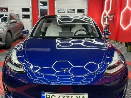 Синій Тесла Модель 3, об'ємом двигуна 0 л та пробігом 135 тис. км за 18500 $, фото 1 на Automoto.ua