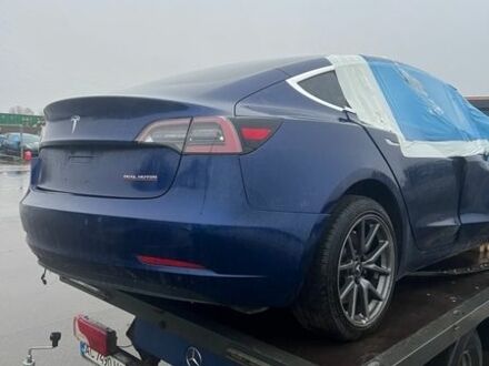 Синий Тесла Модель 3, объемом двигателя 0 л и пробегом 1 тыс. км за 5800 $, фото 1 на Automoto.ua