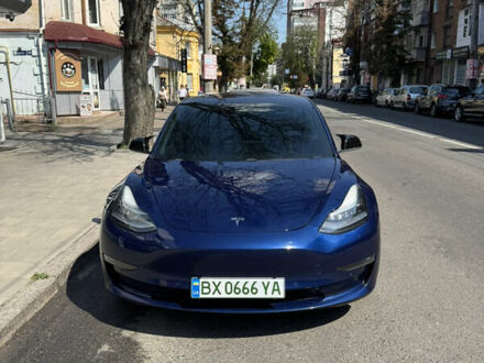 Синий Тесла Модель 3, объемом двигателя 0 л и пробегом 125 тыс. км за 16500 $, фото 1 на Automoto.ua