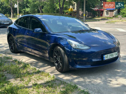 Синий Тесла Модель 3, объемом двигателя 0 л и пробегом 122 тыс. км за 18000 $, фото 1 на Automoto.ua