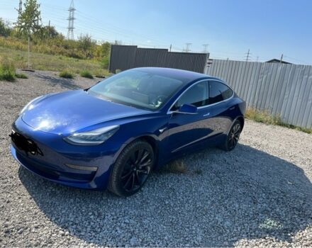 Тесла Модель 3 2018 в Днепре (Днепропетровске) на Automoto.ua Синий Тесла Модель 3, объемом двигателя 0 л и пробегом 178 тыс. км за 18000 $, фото 1 на Automoto.ua