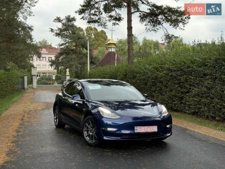 Тесла Модель 3 2018 у Ужгороді на Automoto.ua Синій Тесла Модель 3, об'ємом двигуна 0 л та пробігом 254 тис. км за 15400 $, фото 1 на Automoto.ua