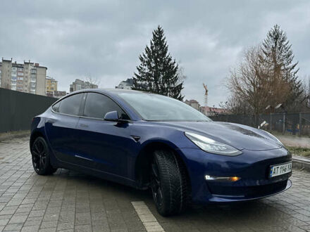 Тесла Модель 3 2018 у Івано-Франківську на Automoto.ua Синій Тесла Модель 3, об'ємом двигуна 0 л та пробігом 130 тис. км за 17000 $, фото 1 на Automoto.ua