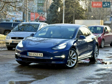 Синій Тесла Модель 3, об'ємом двигуна 0 л та пробігом 92 тис. км за 15500 $, фото 1 на Automoto.ua