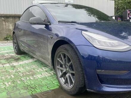 Тесла Модель 3 2018 в Тернополе на Automoto.ua Синий Тесла Модель 3, объемом двигателя 0 л и пробегом 177 тыс. км за 16300 $, фото 1 на Automoto.ua