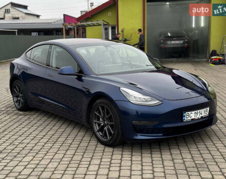 Синий Тесла Модель 3, объемом двигателя 0 л и пробегом 170 тыс. км за 15800 $, фото 1 на Automoto.ua