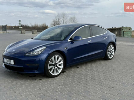 Тесла Модель 3 2019 в Черновцах на Automoto.ua Синий Тесла Модель 3, объемом двигателя 0 л и пробегом 51 тыс. км за 19970 $, фото 1 на Automoto.ua