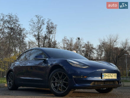 Синий Тесла Модель 3, объемом двигателя 0 л и пробегом 79 тыс. км за 14500 $, фото 1 на Automoto.ua