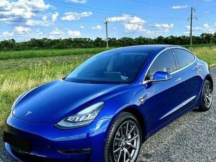 Синий Тесла Модель 3, объемом двигателя 0 л и пробегом 64 тыс. км за 14000 $, фото 1 на Automoto.ua