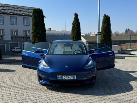 Синий Тесла Модель 3, объемом двигателя 0 л и пробегом 67 тыс. км за 17500 $, фото 1 на Automoto.ua