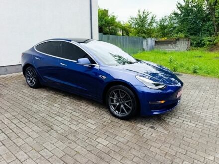 Тесла Модель 3 2019 у Ужгороді на Automoto.ua Синій Тесла Модель 3, об'ємом двигуна 0 л та пробігом 103 тис. км за 361 $, фото 1 на Automoto.ua