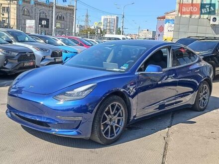 Синій Тесла Модель 3, об'ємом двигуна 0 л та пробігом 71 тис. км за 15840 $, фото 1 на Automoto.ua