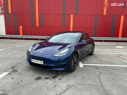 Тесла Модель 3 2019 в Киеве на Automoto.ua Синий Тесла Модель 3, объемом двигателя 0 л и пробегом 177 тыс. км за 15700 $, фото 1 на Automoto.ua