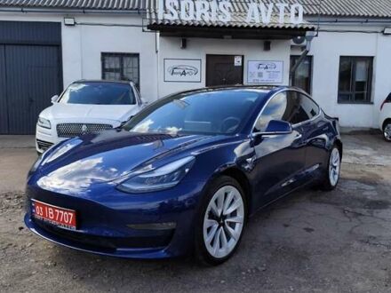 Тесла Модель 3 2019 у Чернігові на Automoto.ua Синій Тесла Модель 3, об'ємом двигуна 0 л та пробігом 180 тис. км за 17400 $, фото 1 на Automoto.ua