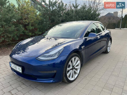 Тесла Модель 3 2019 в Львове на Automoto.ua Синий Тесла Модель 3, объемом двигателя 0 л и пробегом 100 тыс. км за 25000 $, фото 1 на Automoto.ua