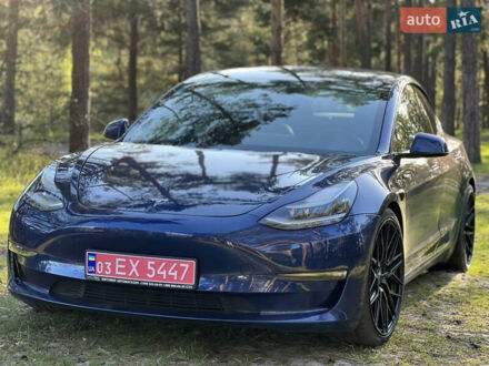 Тесла Модель 3 2019 у Житомирі на Automoto.ua Синій Тесла Модель 3, об'ємом двигуна 0 л та пробігом 110 тис. км за 21000 $, фото 1 на Automoto.ua