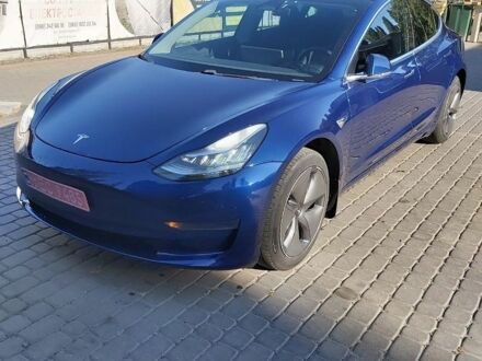 Синий Тесла Модель 3, объемом двигателя 0 л и пробегом 47 тыс. км за 18000 $, фото 1 на Automoto.ua