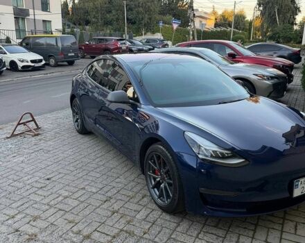 Синий Тесла Модель 3, объемом двигателя 0 л и пробегом 130 тыс. км за 16000 $, фото 1 на Automoto.ua