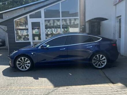 Тесла Модель 3 2019 у Львові на Automoto.ua Синій Тесла Модель 3, об'ємом двигуна 0 л та пробігом 103 тис. км за 18000 $, фото 1 на Automoto.ua