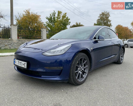 Синий Тесла Модель 3, объемом двигателя 0 л и пробегом 200 тыс. км за 14500 $, фото 1 на Automoto.ua