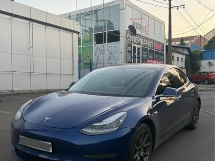 Синий Тесла Модель 3, объемом двигателя 0 л и пробегом 140 тыс. км за 10977 $, фото 1 на Automoto.ua
