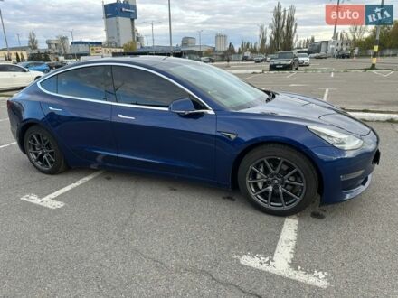 Синий Тесла Модель 3, объемом двигателя 0 л и пробегом 183 тыс. км за 16000 $, фото 1 на Automoto.ua