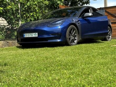 Синій Тесла Модель 3, об'ємом двигуна 0.32 л та пробігом 171 тис. км за 18500 $, фото 1 на Automoto.ua