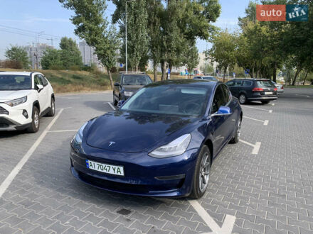 Тесла Модель 3 2020 в Киеве на Automoto.ua Синий Тесла Модель 3, объемом двигателя 0 л и пробегом 48 тыс. км за 16300 $, фото 1 на Automoto.ua