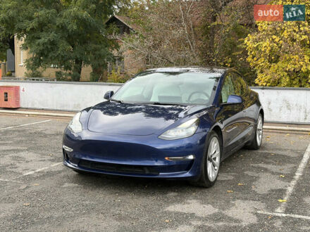 Тесла Модель 3 2020 у Полтаві на Automoto.ua Синій Тесла Модель 3, об'ємом двигуна 0 л та пробігом 95 тис. км за 17500 $, фото 1 на Automoto.ua