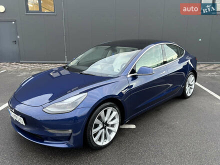 Тесла Модель 3 2020 у Києві на Automoto.ua Синій Тесла Модель 3, об'ємом двигуна 0 л та пробігом 94 тис. км за 23800 $, фото 1 на Automoto.ua