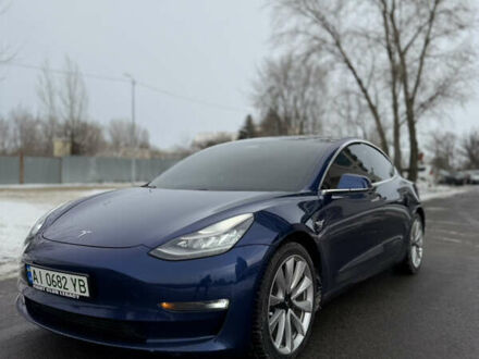 Синий Тесла Модель 3, объемом двигателя 0 л и пробегом 141 тыс. км за 18500 $, фото 1 на Automoto.ua