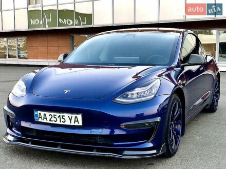 Тесла Модель 3 2020 у Києві на Automoto.ua Синій Тесла Модель 3, об'ємом двигуна 0 л та пробігом 17 тис. км за 24500 $, фото 1 на Automoto.ua