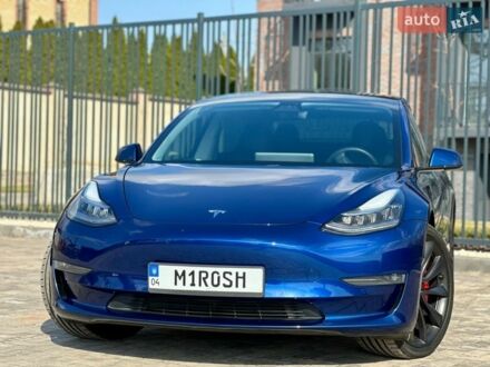 Синий Тесла Модель 3, объемом двигателя 0 л и пробегом 56 тыс. км за 19500 $, фото 1 на Automoto.ua