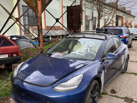 Синий Тесла Модель 3, объемом двигателя 0 л и пробегом 105 тыс. км за 19999 $, фото 1 на Automoto.ua