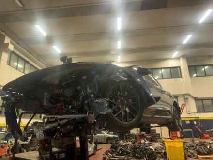 Тесла Модель 3 2021 в Львове на Automoto.ua Синий Тесла Модель 3, объемом двигателя 0 л и пробегом 10 тыс. км за 12000 $, фото 1 на Automoto.ua