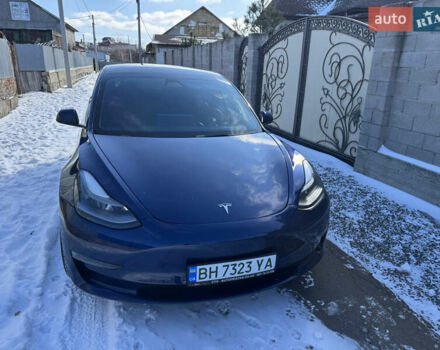 Синий Тесла Модель 3, объемом двигателя 0 л и пробегом 63 тыс. км за 16800 $, фото 1 на Automoto.ua