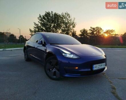 Синій Тесла Модель 3, об'ємом двигуна 0 л та пробігом 67 тис. км за 19000 $, фото 1 на Automoto.ua
