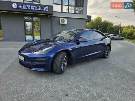 Синій Тесла Модель 3, об'ємом двигуна 0 л та пробігом 195 тис. км за 21800 $, фото 1 на Automoto.ua
