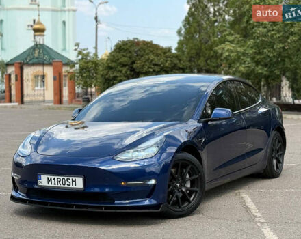 Синий Тесла Модель 3, объемом двигателя 0 л и пробегом 110 тыс. км за 19500 $, фото 1 на Automoto.ua