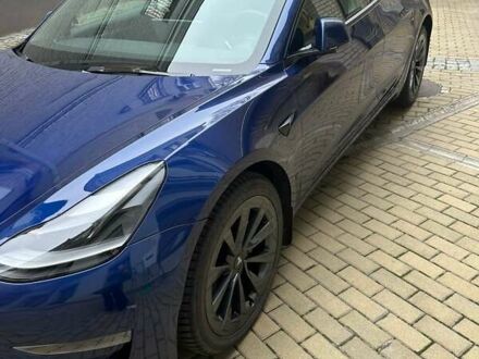 Тесла Модель 3 2022 в Днепре (Днепропетровске) на Automoto.ua Синий Тесла Модель 3, объемом двигателя 0 л и пробегом 80 тыс. км за 23500 $, фото 1 на Automoto.ua