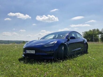 Тесла Модель 3 2022 в Николаеве на Automoto.ua Синий Тесла Модель 3, объемом двигателя 0 л и пробегом 93 тыс. км за 21500 $, фото 1 на Automoto.ua