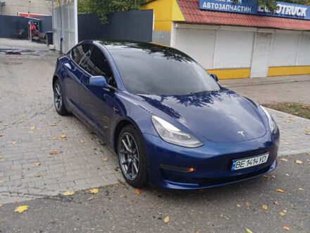 Тесла Модель 3 2022 в Первомайск на Automoto.ua Синий Тесла Модель 3, объемом двигателя 0 л и пробегом 77 тыс. км за 20400 $, фото 1 на Automoto.ua
