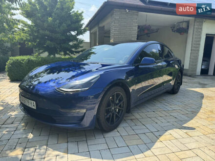 Тесла Модель 3 2022 у Києві на Automoto.ua Синій Тесла Модель 3, об'ємом двигуна 0 л та пробігом 67 тис. км за 22000 $, фото 1 на Automoto.ua