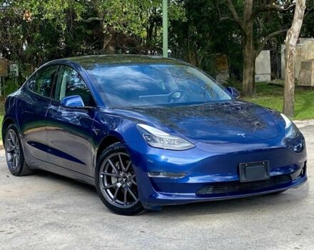 Синий Тесла Модель 3, объемом двигателя 0 л и пробегом 28 тыс. км за 9100 $, фото 1 на Automoto.ua