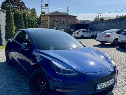Тесла Модель 3 2022 у Кропивницькому (Кіровограді) на Automoto.ua Синій Тесла Модель 3, об'ємом двигуна 0 л та пробігом 73 тис. км за 25500 $, фото 1 на Automoto.ua