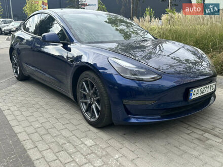 Тесла Модель 3 2022 у Києві на Automoto.ua Синій Тесла Модель 3, об'ємом двигуна 0 л та пробігом 52 тис. км за 24200 $, фото 1 на Automoto.ua