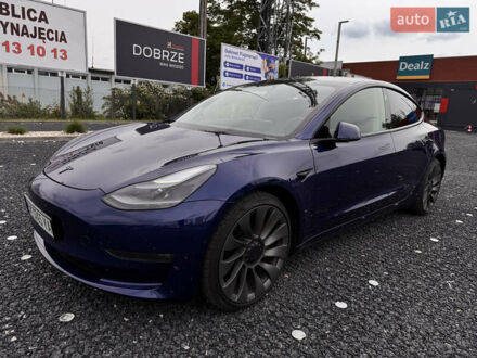 Тесла Модель 3 2022 у Житомирі на Automoto.ua Синій Тесла Модель 3, об'ємом двигуна 0 л та пробігом 33 тис. км за 26500 $, фото 1 на Automoto.ua
